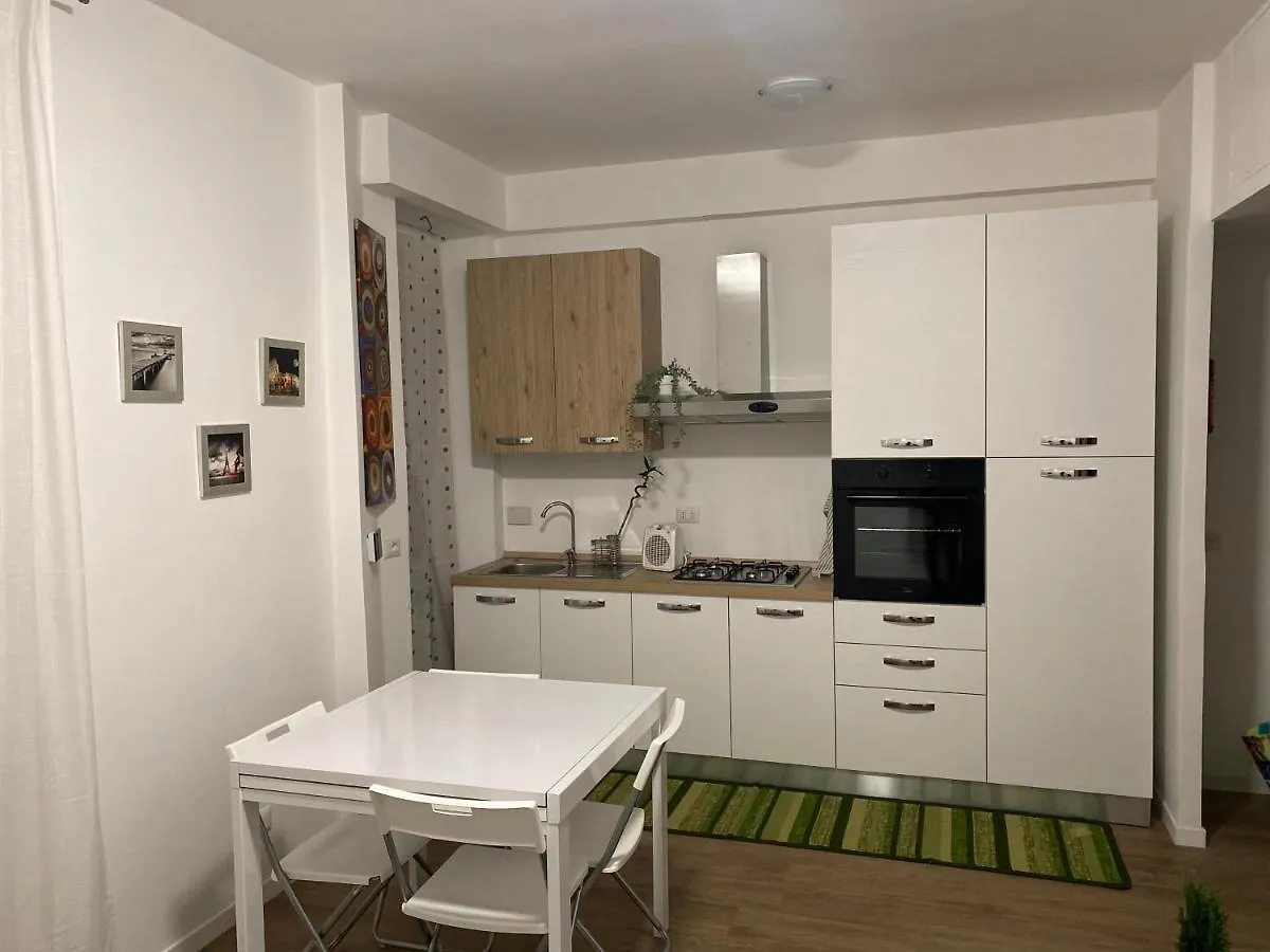 Casa Gemelli Roma Apartment 0*, Rome